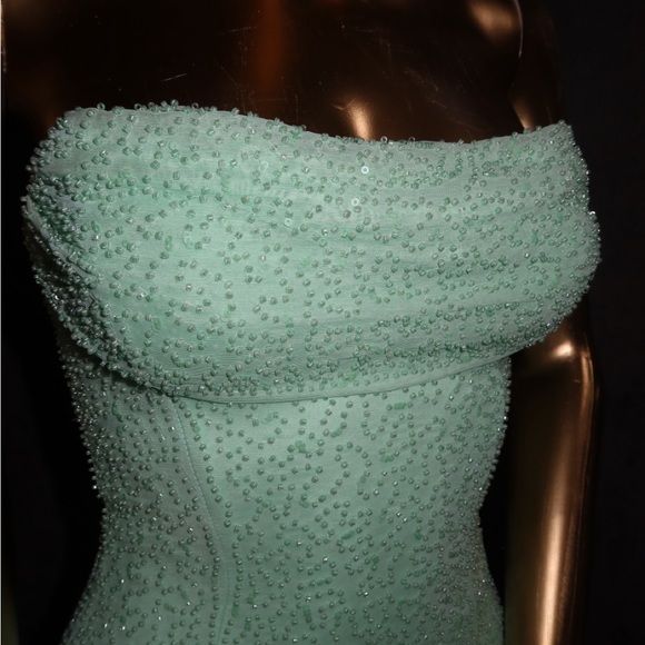 Oh Polly Strapless Mint Dress - Picture 7 of 10